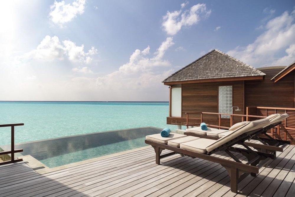 Over Water Pool Villa, © Anantara Dhigu Maldives Resort, Malediven Reise